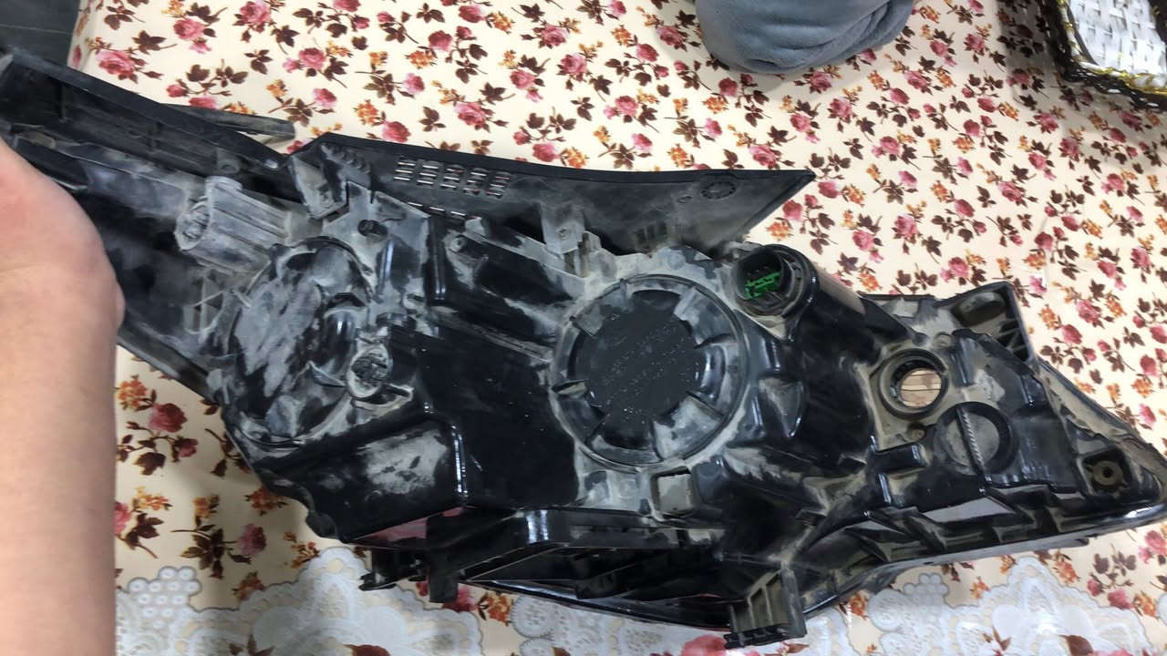 السلام عليكم ‏عندي للبيع ‏لايت كي اوبتيما موديل 18 لايت نظيف دبي العدسة ￼￼ ‏العسر على الخاص ￼لايت تكه وحده التواصل ***********
