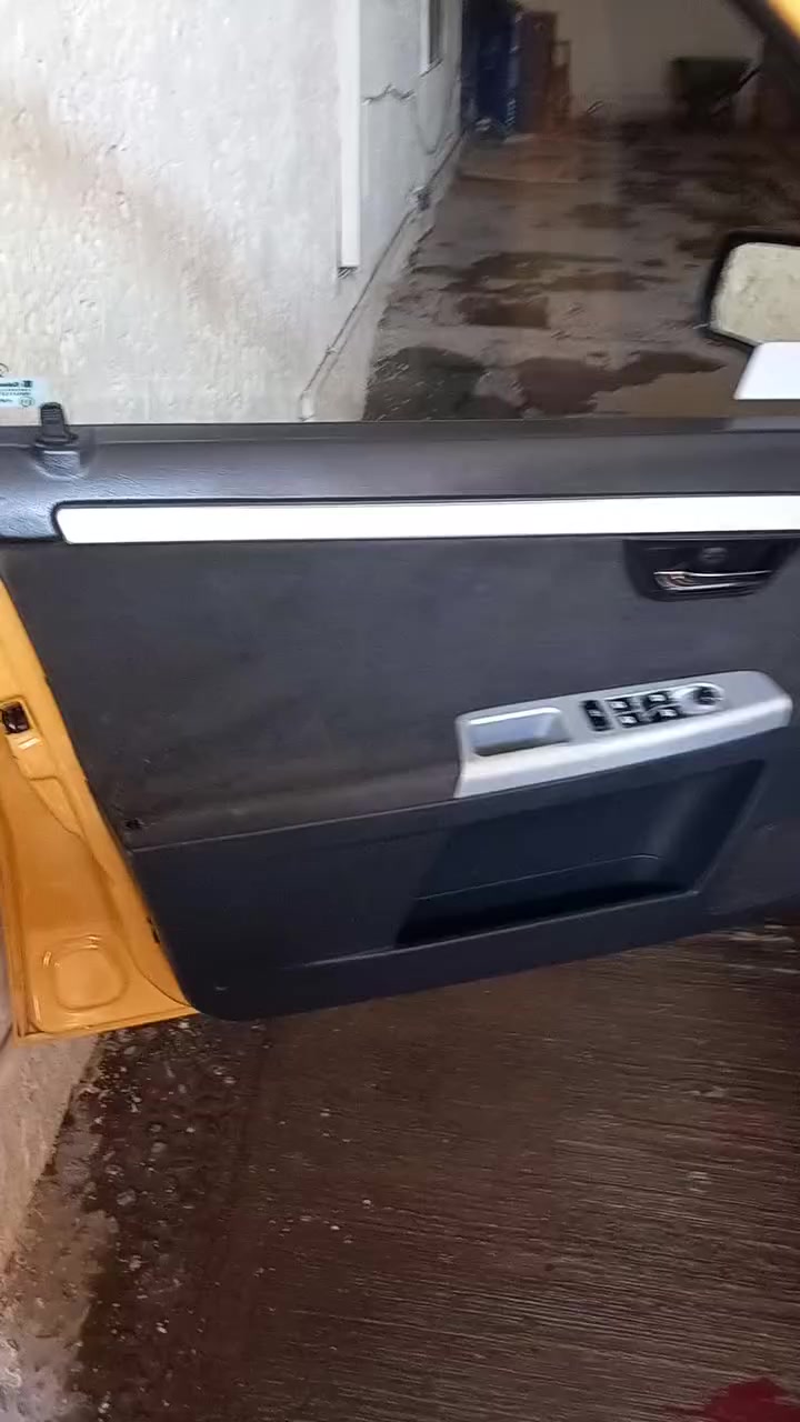 السلام عليكم
سمندموديل17للبيع
كلشي بيها نظيف بيها ملاحظات صبغ قطعتين ب باب ورا سائق سياره مكفوله ماعدا صبغ سنويه بسمي 28
مكاني بغداد
سعر55بيها مجال
رقم هاتف
***********
