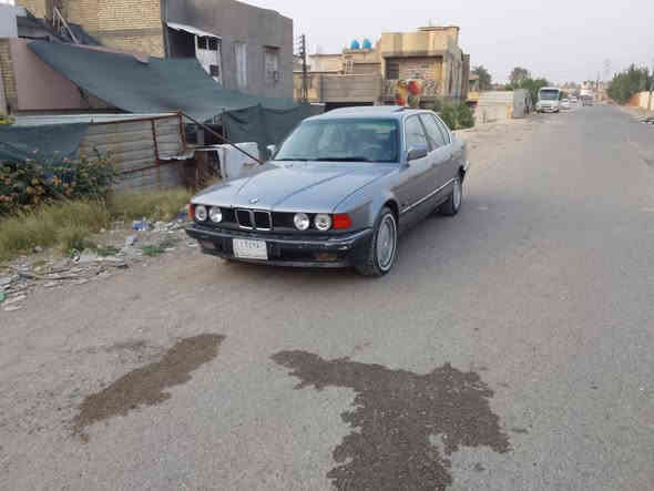 للبيع بي ام موديل 91حجم 735 صلاح الدين مشروع وطني رقم موبايل *********** سعر 45$مكاني بغداد بسمي محرك وكير مكفولات دواخل جلد نضيفة كهربائيات وكيجات وجام كله شغال سلايد روف سغال سيارة لاضربة ولاتبديل ولاخياس حدادية جديده تخم تايرات جدد سنتر لووك اربع بوب شغال. مصبوغه جمالية شراي يتصل موجود واتساب
