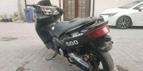 سلام عليكم تي ماكس 2007 بيه صالصنه رياضي وسكان رياضي. وعدسات  دراجه طافيه بيه بكن ابيع هيجي لتكلي شبيه مكينه واوراق  موجوده  سعرها 950 وبيه مجال مكاني حي عدل. او مراوس بغير دراجه ***********
