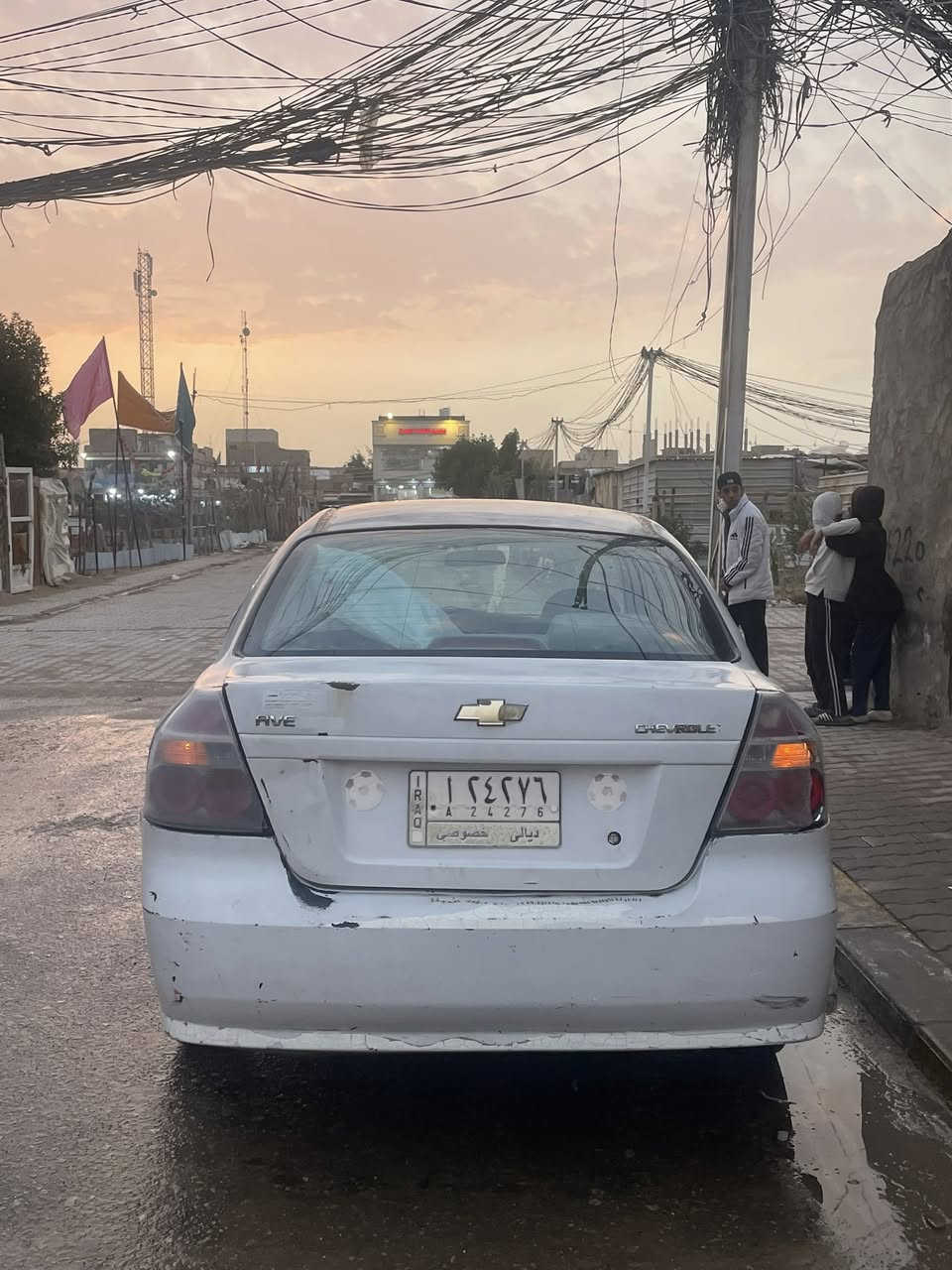 السلام عليكم افيو مديل 11 كير اتو محرك مفتوح سياره متجايه صفه مثل مابين بلصور ومعمره رقم ديالى سنويه 29 سياره تخم تاير ودبلات خلفيه جدد بور جديد محرك جديد سياره تاري وين متحب 
 تريد مداور تريد وكاله بسمك *********** 
السعر 40 عنوان نجف
