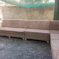 ديوان • ١٠ مقاعد • بابل الحمزه الغربي