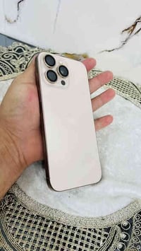 للبيع  16 برو ماكس ذاكره 256  بطاريه 96  داخل ضمان الحد شهر ال1  جهاز ...