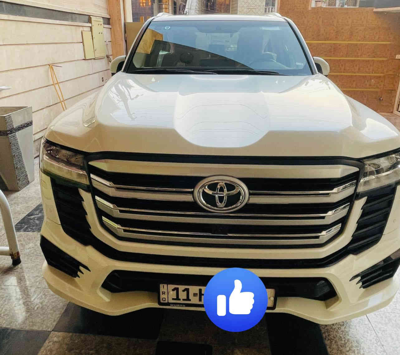 السلام عليكم 
للبيع لاندكروزر ساس مكملة لمتدد موديل ٢٠٢٣ ماشية ٢٩ الف بيهه كم شخط مكحلات فقط 
عنوان بغداد الاستفسار الاتصال  
 *********** السعر ٦٧٥ وبيهه مجال
