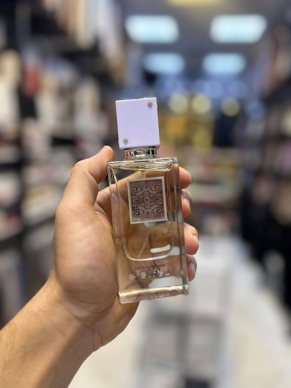 💓💓💓💓💓💓شال و شيلة 💓💓💓💓💓💓
❣️عطور بثباتية مميزة وانواع متعدده❣️
العنوان : الصويرة/حي المعلمين/شارع الصياغ/مجاور العطية سنتر وصالون روز. 
يوجد لدينا خدمة توصيل 
للحجز والاستفسار مراسلة الصفحة او الاتصال ع الرقم *********** / فايبر. واتس اب. تلكرام
