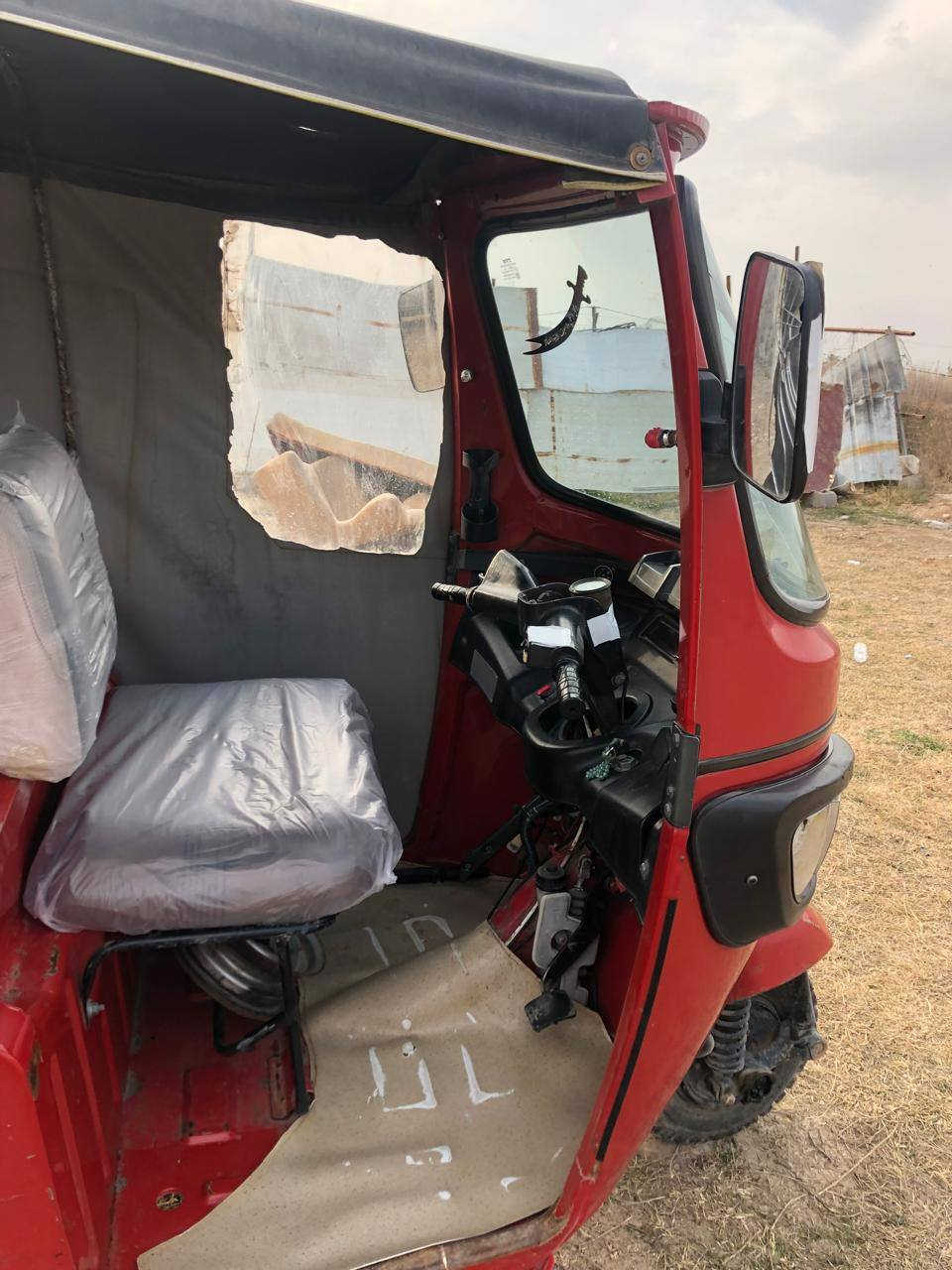 اسلام عليكم تكتك تي في اس موديل ٢٠ مرقم كربلاء تكتك نضيفه وجاهزه مكينه خير من الله مكاني بغداد رقم ***********واتساب سعر ٥ وربع وبيها مجال
