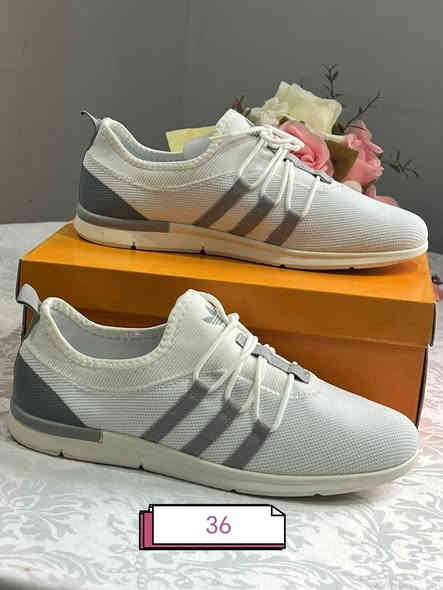 ❤️‍🔥تخفيضات❤️‍🔥
❣️السعر5 الاف فقط❣️
💘هذه العرض تصفية محل💘
توصيل  كافة محافظات العراق 
للحجز والاستفسار مراسلع الصفحه
او واتساب مندوبة ام محمد ***********
