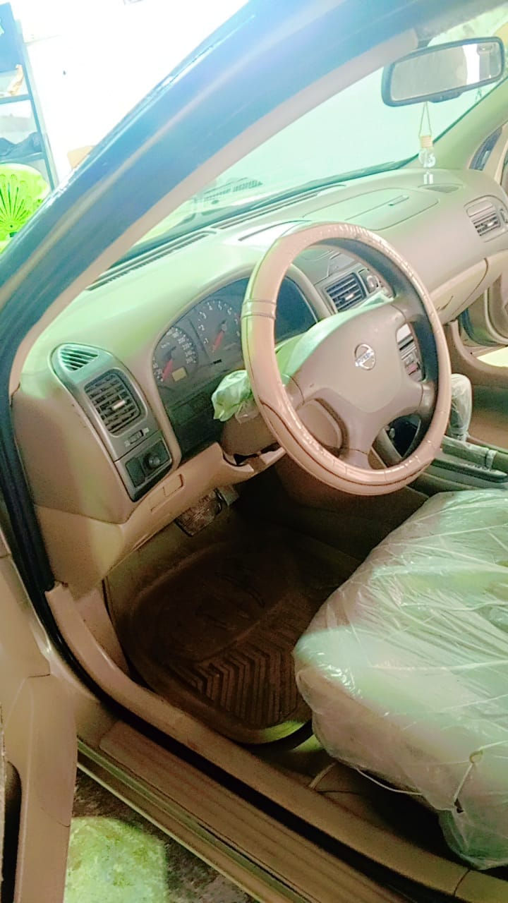 السلام عليكم نيسان مكسيما 2003 مصبوغه حزام اثر جراد وموجود سنوار تبريد ثلج تدفه سياره كامله خير من الله مكينه 3000 سته سلندر  تخم نوزل جديد بلكات جديده فيتبم صدر جديد سياره كامله بس ستر الله مضخم ودمام بل مسجل كلشي داخل السياره شغال لايت زنون السعر 63 وبيهة مجال للذراي مكاني ديالى شهربان الاستفسار علا الرقم ***********
