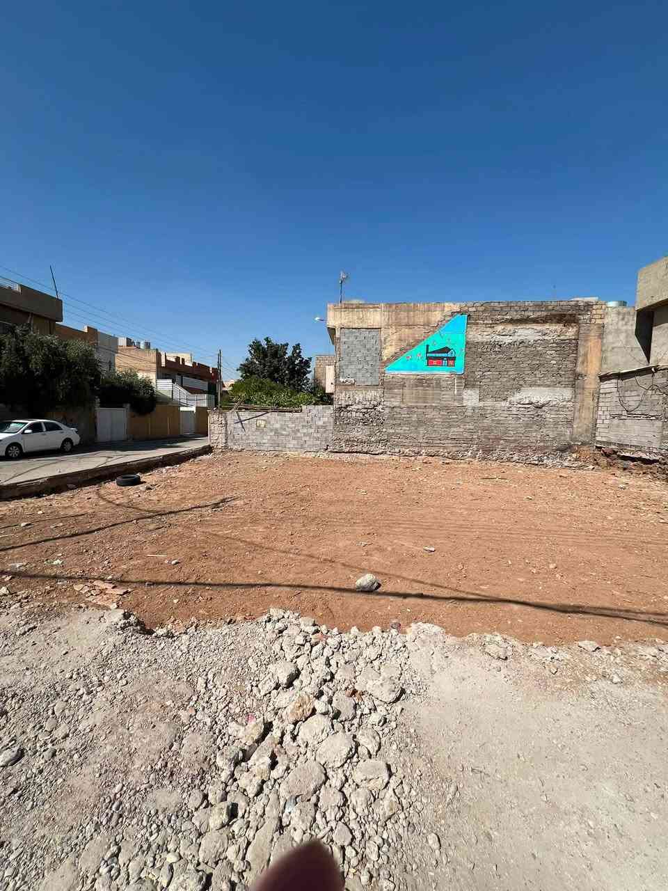🛑عقار للبيع من :
🛑عروض مكتب ((العلاف)) لتجارة العقارات 🌟

🛑ارض ركن للبيع مساحة 320 متر الواجهة 20 متر ✨

🔴ممكن بيع مساحة 100 متر أو 160 متر أو 320 متر ⚡️

📄سند سكني ملك صرف / شرط القرآر التمليك والتحويل

❌لانتعامل برفع سعر العقار عن سعرة الأصلي نجمع البايع بالمشتري مباشرتأ _ لا نوقف البيعة بخلاف عن الدالية 

🛑موقع مميز جدأ 💥 

🌍الموقع / حي السكر (( شارع الفحام)) 🏫 

🛑يقع على شارع تبليط بعرض 20 متر 💥

للاستفسار 

⏮️مراجعة مكتب العلاف لتجارة العقارات 🌟

أو الاتصال 

☎️ أسيا ***********

أو

☎️ كورك ***********

⏪️مع العلاف للعقار استثمارك في آمان ⭐️

🌐عنوان المكتب / الموصل _ حي الزراعي قرب جسر السويس 🔥

📌نستقبل عقاراتكم وطلباتكم العقارية .
