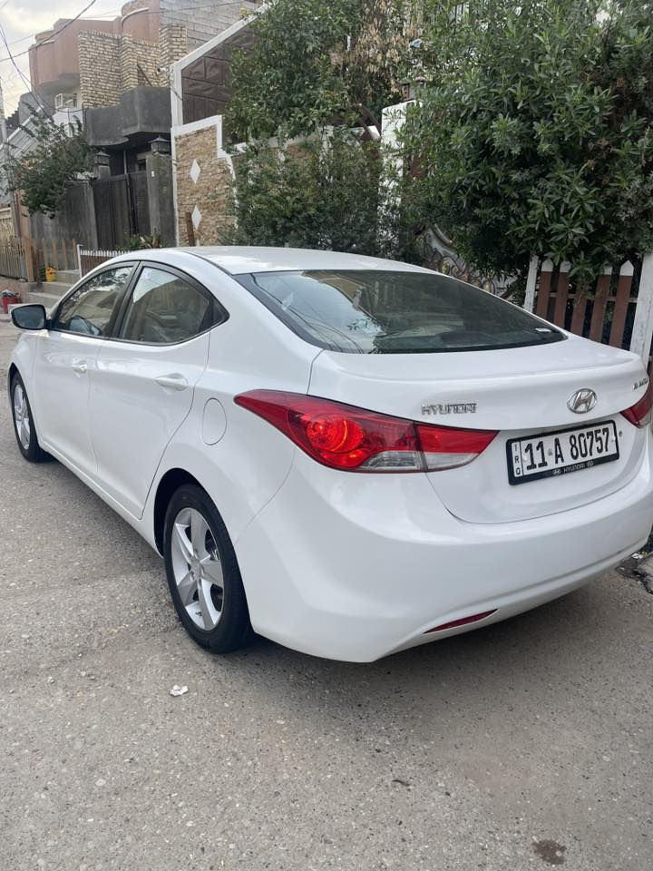 السلام عليكم النترا وارد خليجي بدون ضرر 2012بيهه قطعتين صبغ بدون ضرر بدون دواخل شرط مكينه 1800دوش لاصرف ولابخار صدر امامي خلفي جديد مسوي تبريد ثلج غرفه بيجي شاشه وكامره اشاير بل مري منظومت زنون رقم بغداد بسمي الجديد هزه جديده سنويه 30 السعر 100 وبيهه مجال بصيط مكان السياره ديالى بعقوبه سونار بل منشور مرفق الاستفسار ***********
