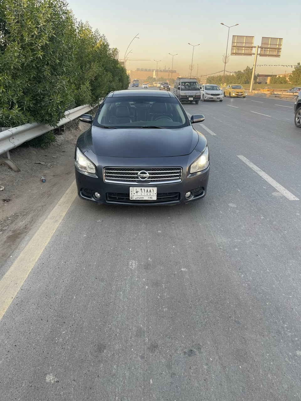 نيسان مكسما موديل 2012 مكينة 6 سلندر ماشية 104 الف حقيقي شرط بس بانزين عادي مكفولة من حادث وصبغ المواصفات فول الفول بانوراما كشنات جلد تدفئة تبريد وخزن ميموري وكهرباء مري قلاب بالبك وبردة كهرباء او Gps شنو ابالك من مواصفات بيهة مكينة وكير وصدر كلة نضيف السعر 103 ورقة مكانهة بغداد اتصال ***********
