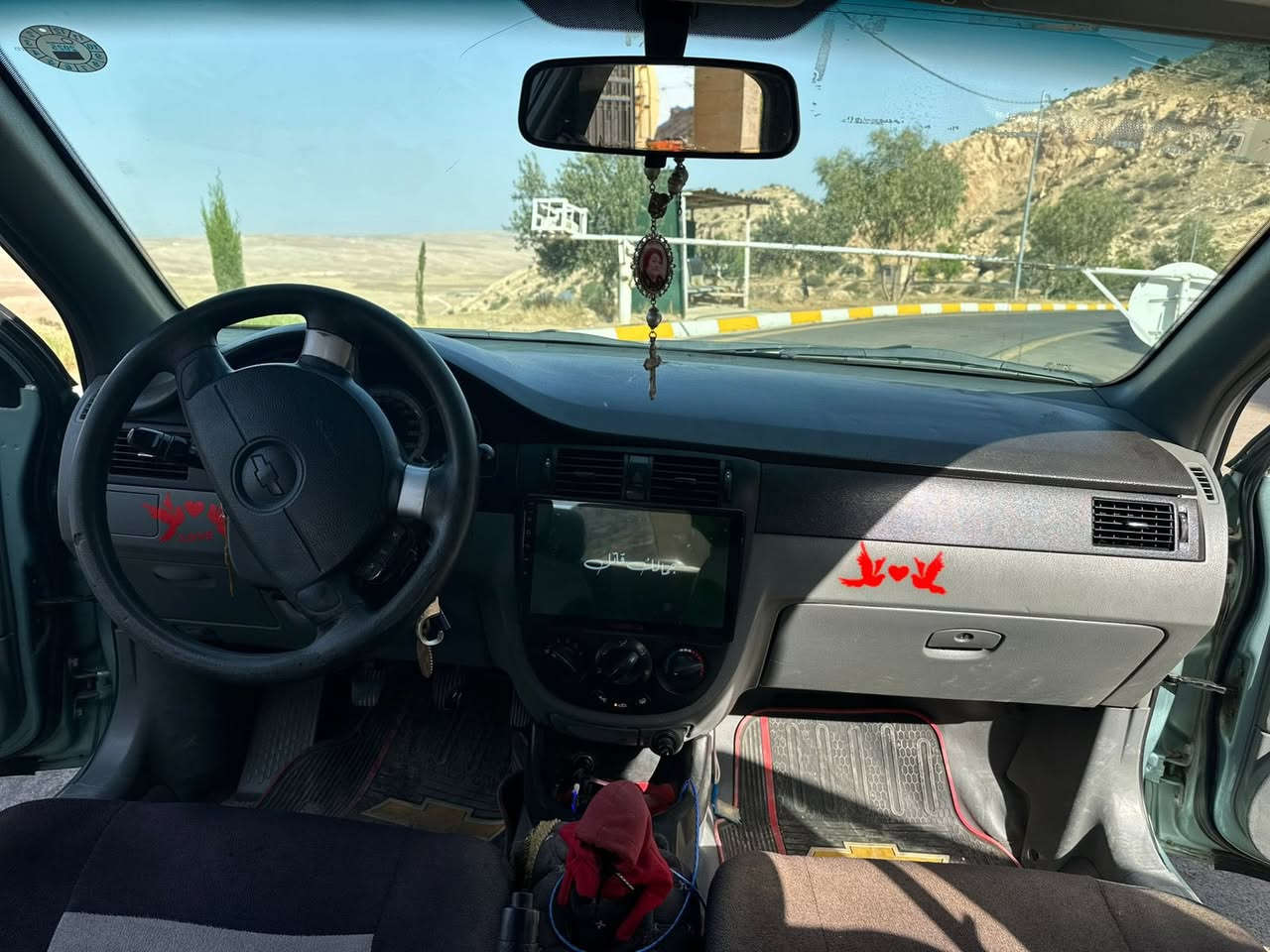 موديل ٢٠٠٨
لون فستقي
كير عادي
سنويه باقي اقل من سنه تسقط
٣ قطع الامامي صبغ بدون معجون فقط تقحيل
سقف مقحل
شويه صبغ دوسه السايق 
محرك كير جديد
السعر ٦٢ ومجال
***********
