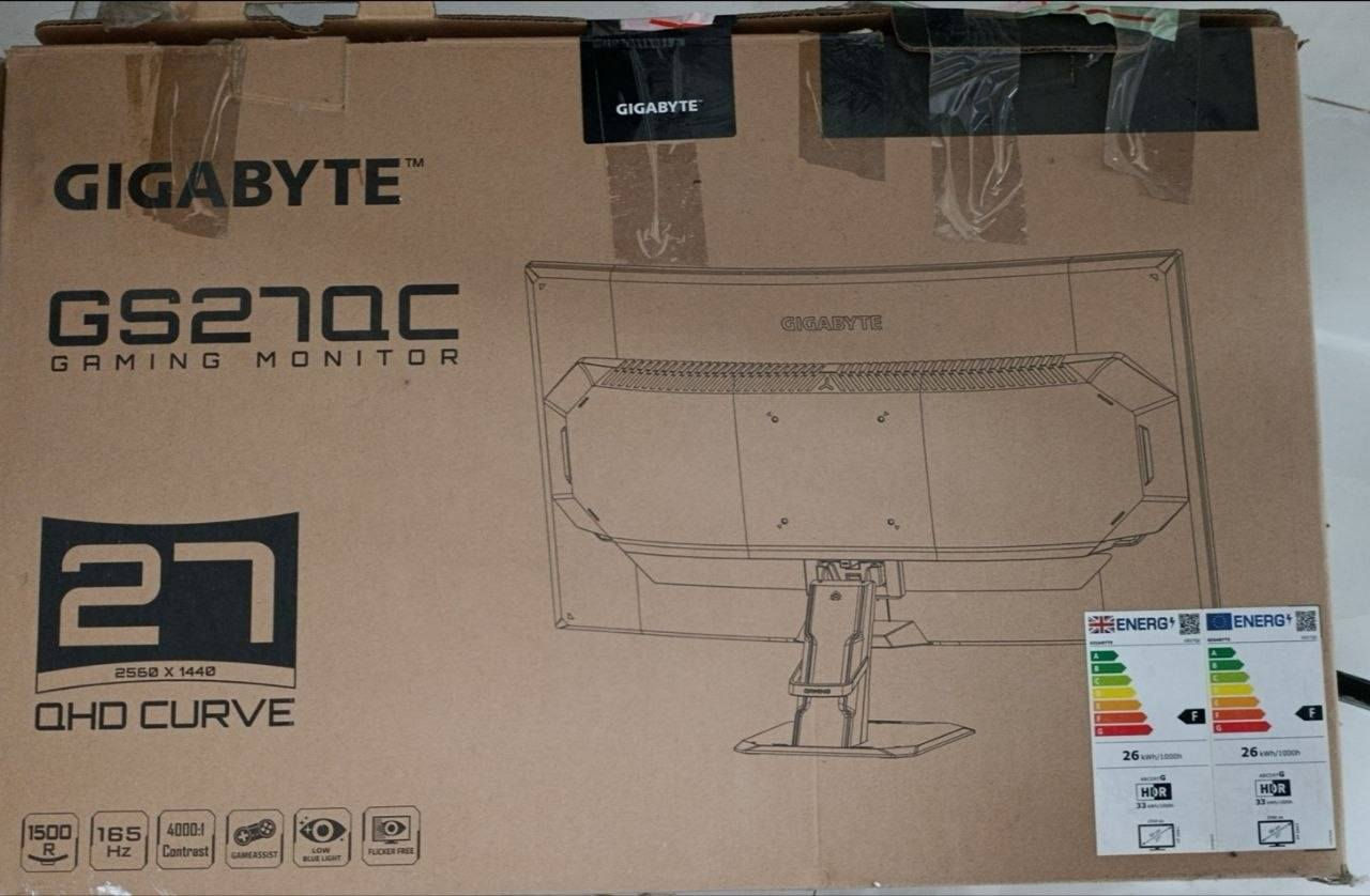 (Pc للبيع) 
مع كامل ملحقاتة
1-يدة كيم سيرا
2-ماوس كيمنك
3-كيبوردات 2
4-كيبل انترنيت ربط مباشر
5-UPS KSTA4
6-شاشة كيمنك مقوسة
7-مكبرات صوت ثلاثية
السعر مليونين وبيها مجال شي قليل 

والتوصيل مجاني علية يوصلك لباب البيت
العنوان كربلاء
رقم الهاتف:***********
