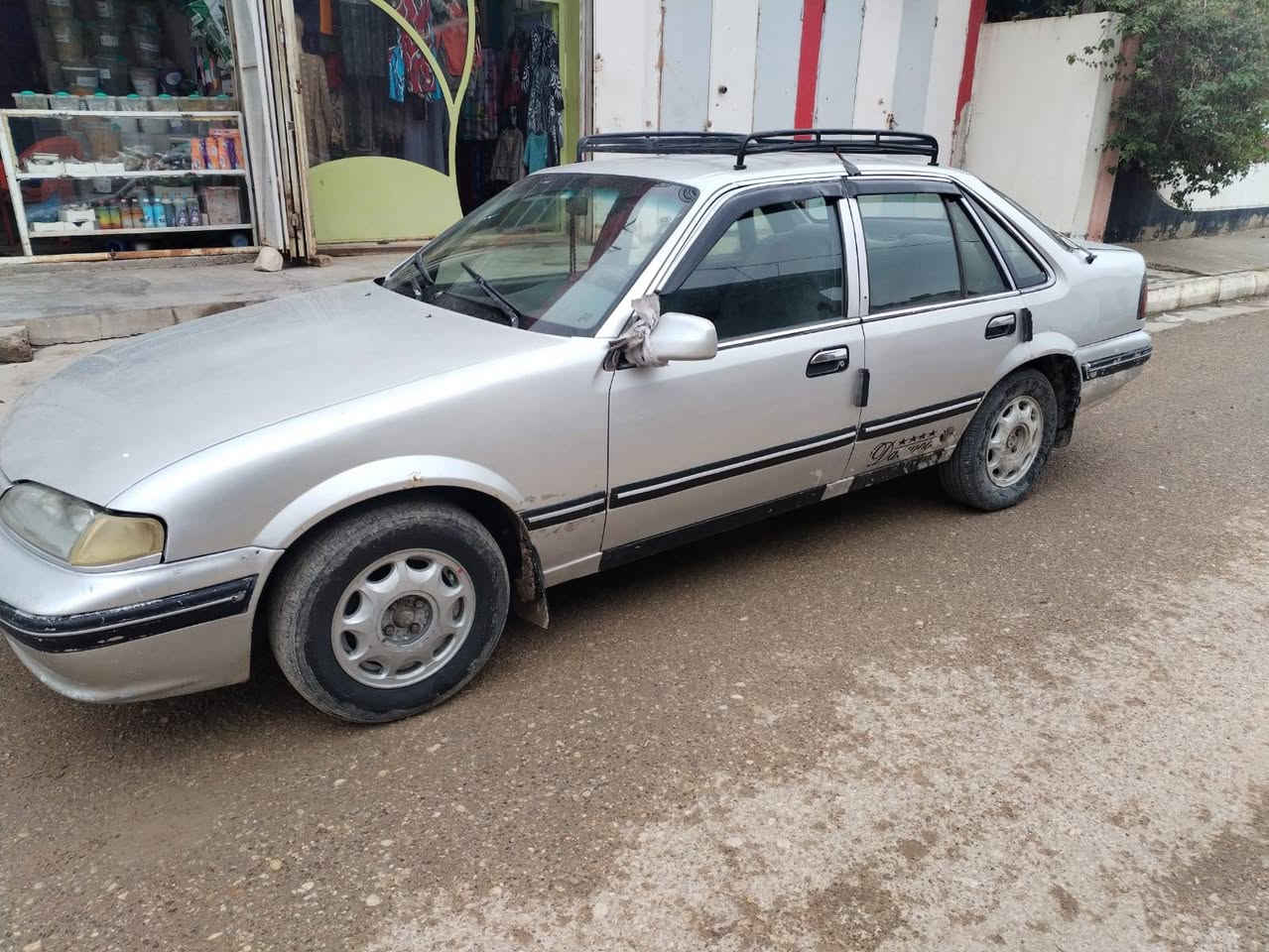 دايو برنس موديل 1993 رقم بغداد
مكينه تعبانه مكانها واسط الدبوني

***********
