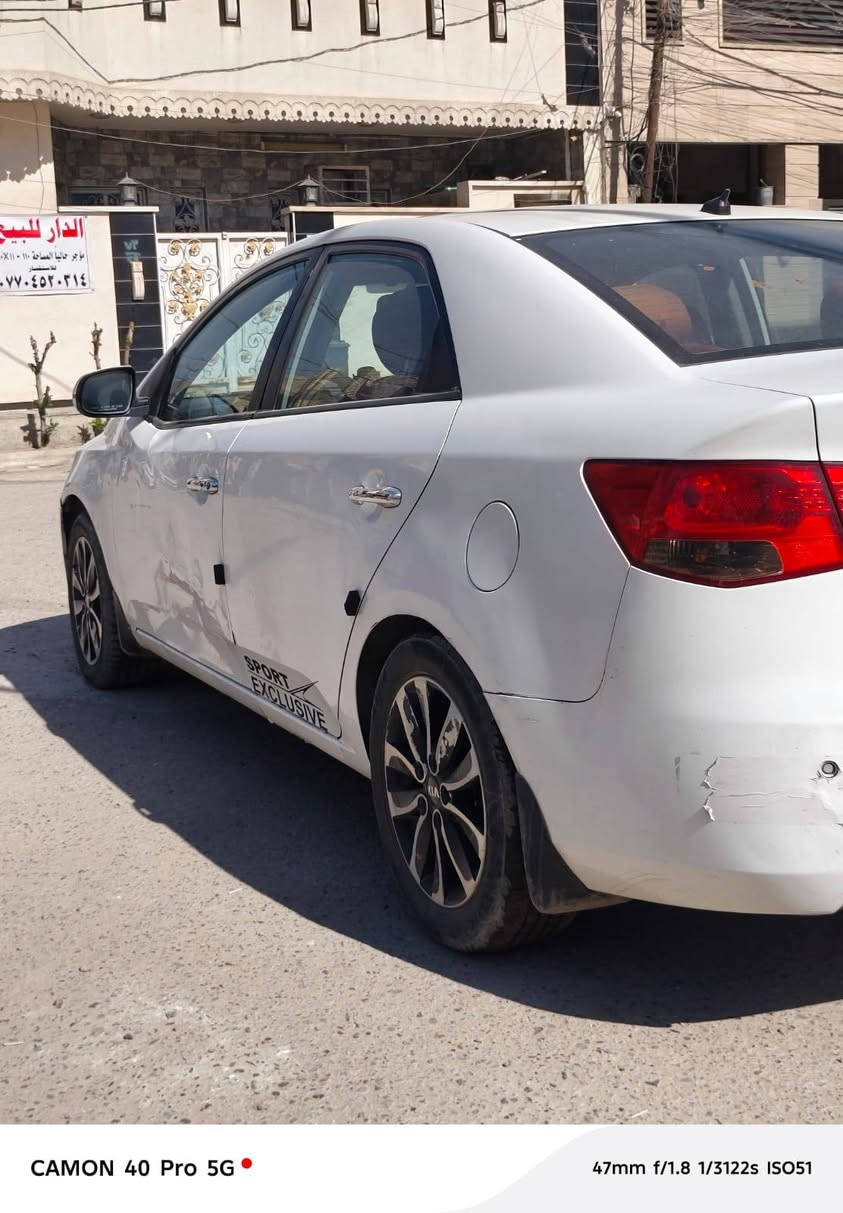 السلام عليكم كيا سيراتو 2013 وارد خليجي مكينه 1600 بصمه تشغيل بصمه ابواب مري كهرباء سحب تحكم ب الاستيرن بيها ضربه بـ باب السايق رقم سليمانية دولي بأسمي مكاني بغداد البلديات
السعر 105$ 
للاتصال ***********
