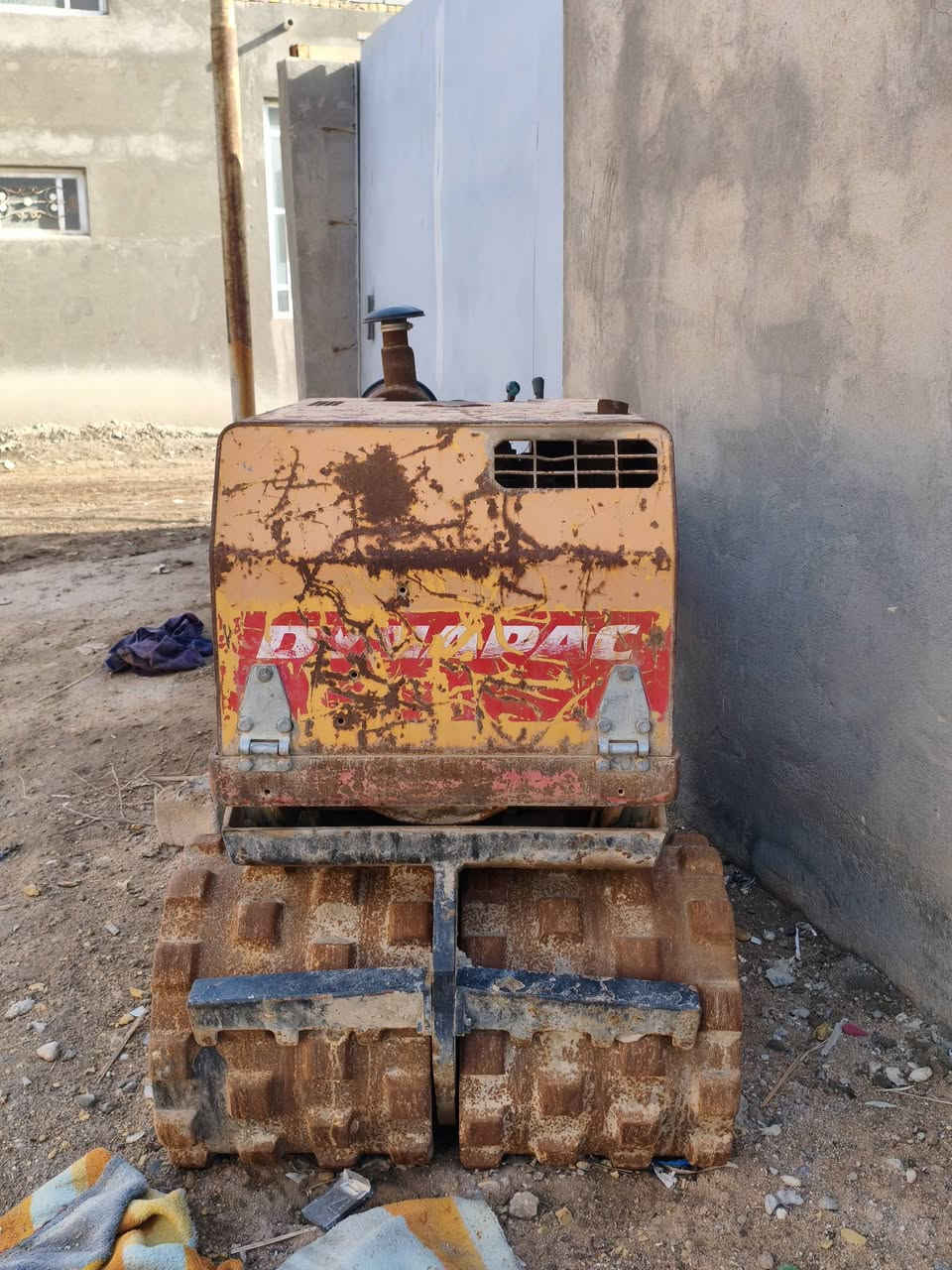 السلام عليكم 
حادله دينباك Dinbak للبيع 
مكان ناصريه چبايش مكين نضيفه، 2بستم 
***********
