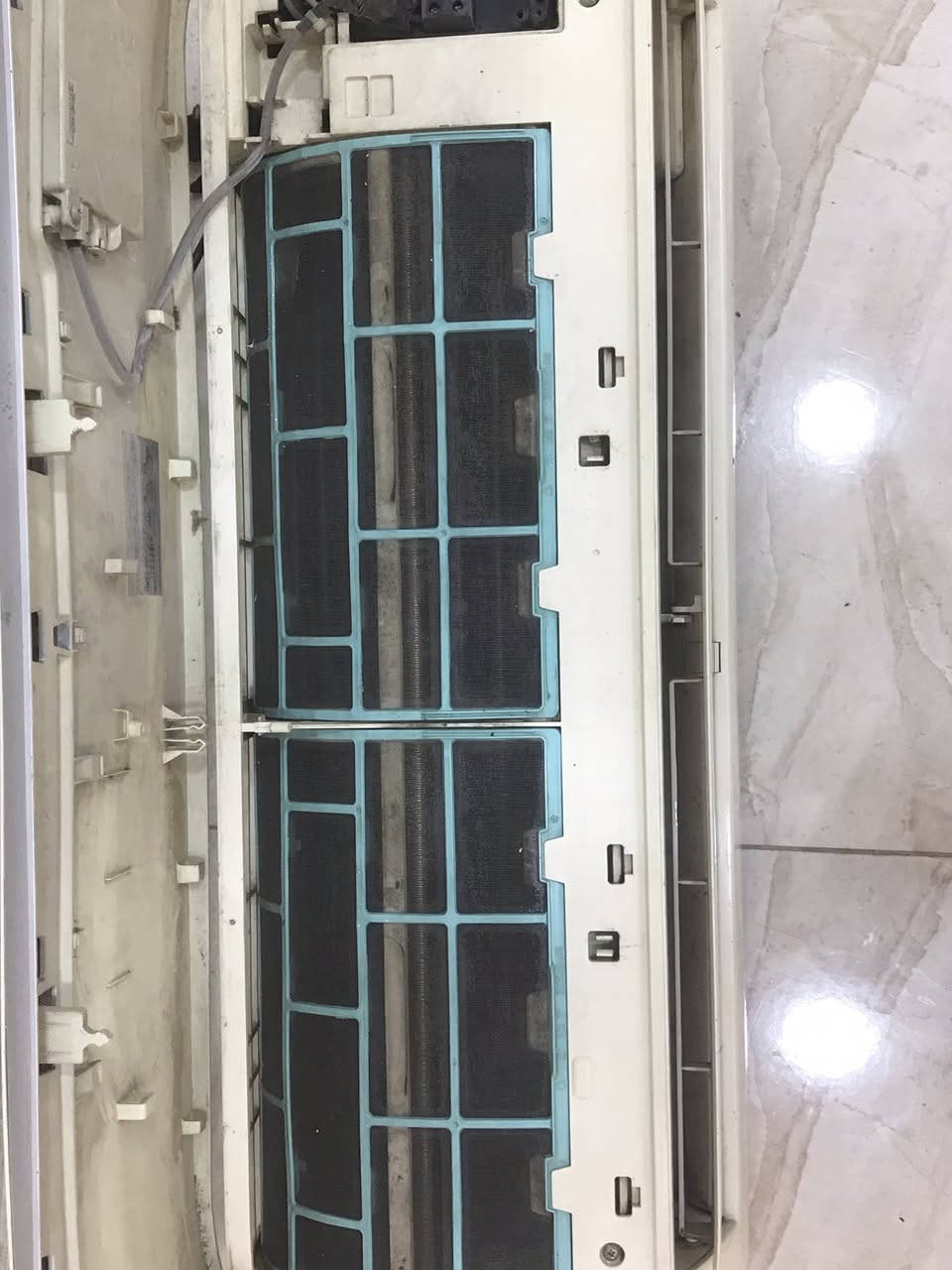السلام عليكم
سبلت نوع جنرال طن واحد جديد بعدة مستخدم موسم واحد فقط كامل هو والبواري والوايرات مالتة جدد
250الف سعره
مكاني الكاظمية 
***********
