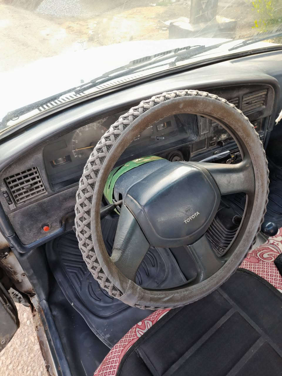 السلام عليكم
بيكم موديل 89 محرك جديد حاوية
السعر 40 وبيها مجال 
***********
