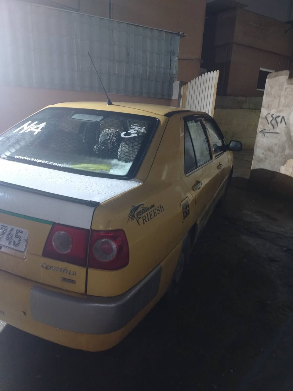 كوين مديل 2011بيها وجاملغ امامي بدون دواخل تبريد شغال طخم تايرات جديد كهربائية شغاله رقم جديد هياء صفر سنويه جديده باسمي السعر 35 التواصل علا الرقم(***********
