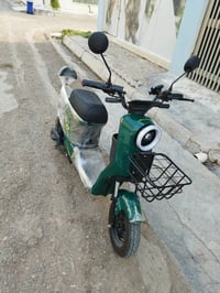 R9 موديل 2025 • بطارية 32 • راس دوميز