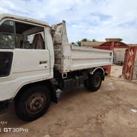 للبيع تيوتا دهاستو محرك كير شاصي بدي مكفولات السعر الاتصال علة رقم 078...