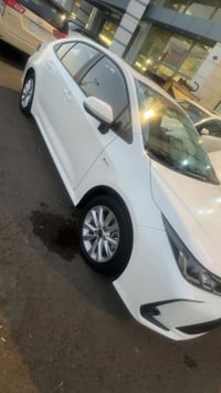 ٢٥ كورلا هايبر  ماشيه ٢٠٠٠   كفاله  ٠٧٧٤٧٨٣٦٥٩٩