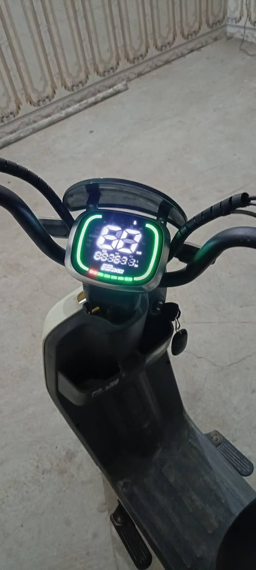 باسكال شحن للبيع كامل بطاريات جدد دبل سويج دبل بصمه تشغل عن بعد الشراي يراسلني خاص او يتصل عل الرقم ***********
