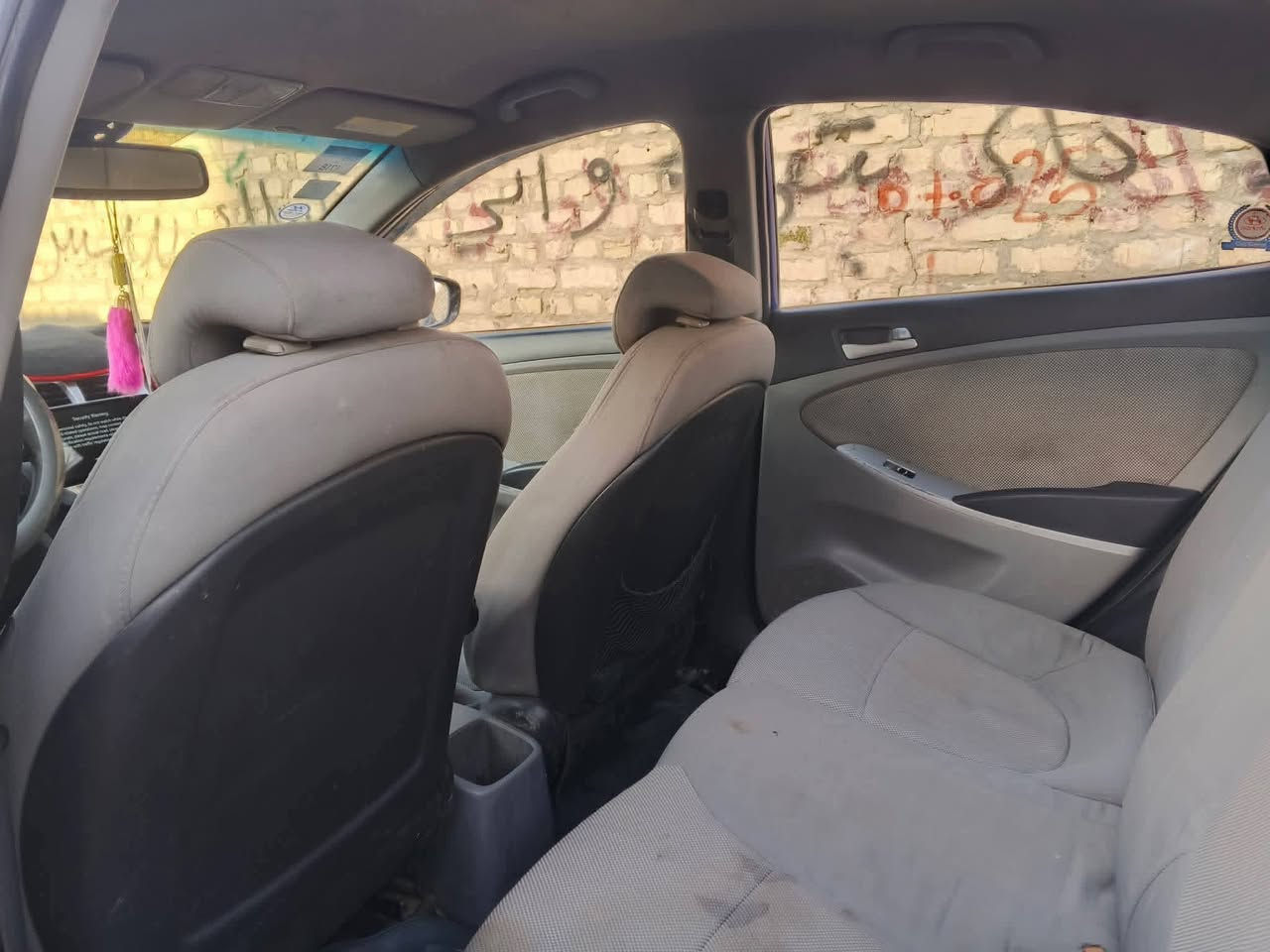 السلام عليكم اكسنت 2012 موديل رقم انجليزي باسمي ثاني يوم تحويل ماكينه جديده حداديه هدواخل جديده  سياره معروضه للبيع او مراوس اراوس حسب القناعه سياره جديده مكان السياره ناصريه قلع السكر ‏‪***********
