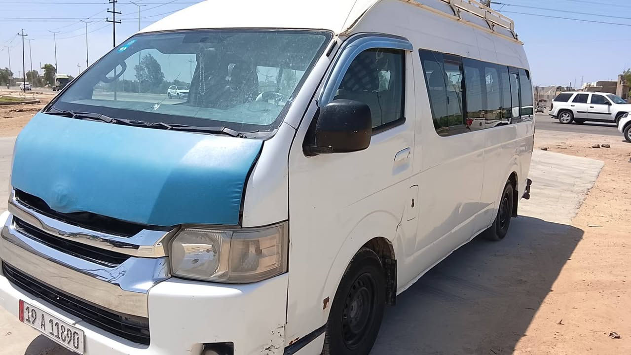 جنبي موديل 13رقم كربلاء مصفره من كلشي تحويل مباشر بيه ضربه باب السائق مبدل 95وبيه مجال  تصال *********** تخم تاير تبريد شغال حداديه جديه محوره غاز مكينه حاويه جديده شاديله

