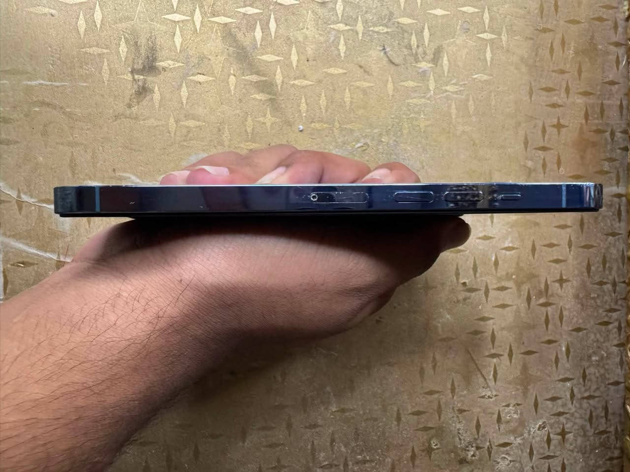 للبيع ١٣ برو ماكس ذاكره ٢٥٦ بطاريه ٨٧مبدل اصلي وشاشه اصلي فيس إيدي شغال دبل سيم كل عيب مآبي سعره ٤٥٠


**إذا كنت صاحب هذا الإعلان وتريد حذفه لأي سبب، رجاءا أرسل رسالة إلى الدعم الفني**