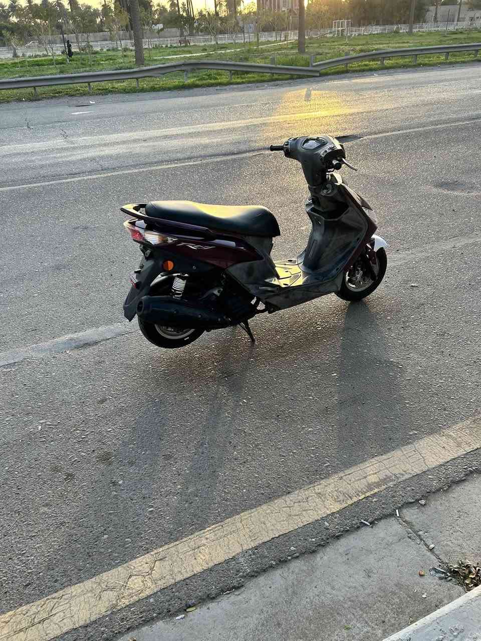 سلام عليكم جي تي آر حديث للبيع مكفوله كفاله عامه مكينه وكفر  دراجه خير من الله تجي وجيب وياك ألف فيتر لون الدراجه بنفسجي يعني بلادي  السعر (1300) وبيها مجال حك الجيه مكاني بغداد الشعب ***********
