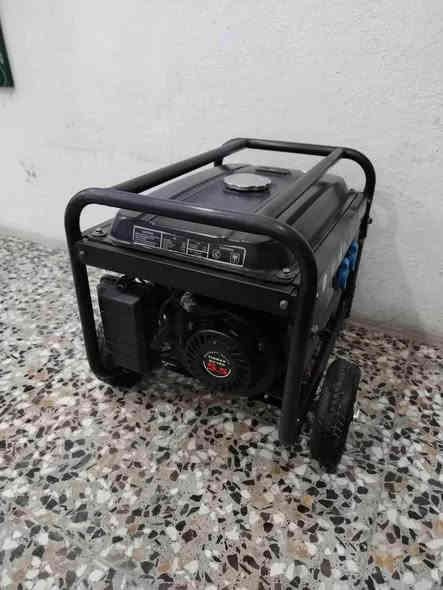 مولده استرا بانزين 3 كيفي 12امبير مولد كلش نضيفه بلاديه ما داخله تصليح تشتغل نكره سلف وحبل فقط باتري هابط صوتهه كلش هادا مكاني بغداد الشعب السعر 160
***********
يوجود خدمت توصيل 🚚 بغداد
