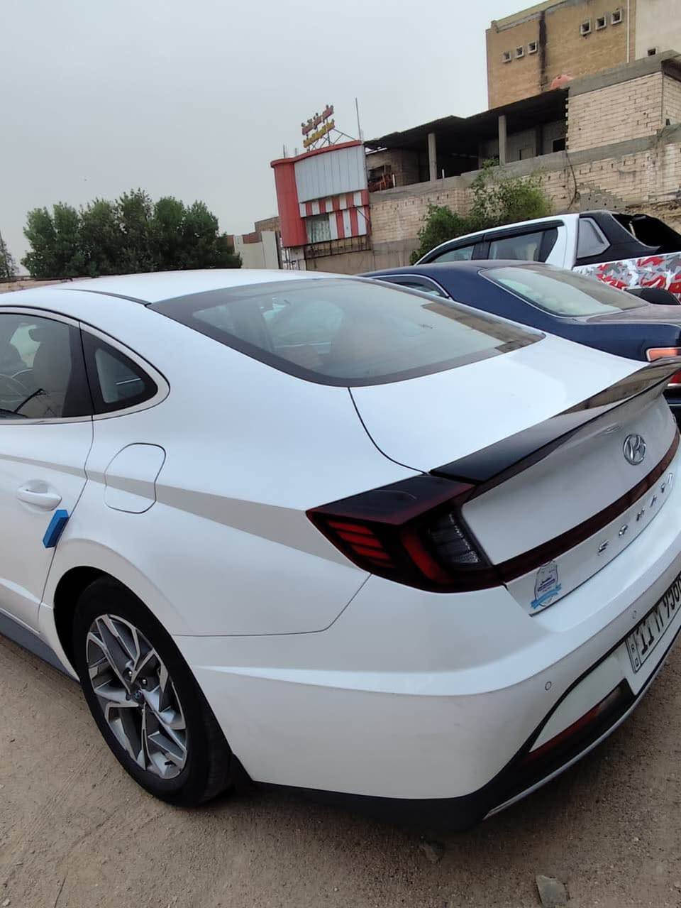 سوناتا للبيع خليجي مديل 2020
بأسمي رقم بغداد الدولي الجديد السنويه بعدهه ما منتهيه 

كفاله عامه حته الدعامات بيهه بارد بجاملغ المامي كد 3 أصابع 

لون أبيض صدفي
تبريد قطعتين 
كشنات جلد لون قمر الدين بلاد
شاشه كار بلي صندوك بصمه 
لدات امامي خلفي 
حساسات امامي خلفي
كامره خلفيه 
أشاير بل أمرايات 

مكاني بصره ابو الخصيب السعر المطلوب ((177)) وبيهه مجال قليل
الأستفسار ((***********)) البصرة, العراق

