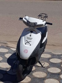 دراجة ساسوكي حلوة مرتبة كهربائيات شغالة بس السلف ما يشتغل مفتوحة بوش و...