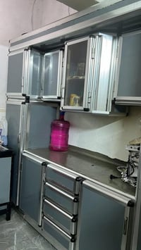 كاونتر • نظيف • سعر مناسب