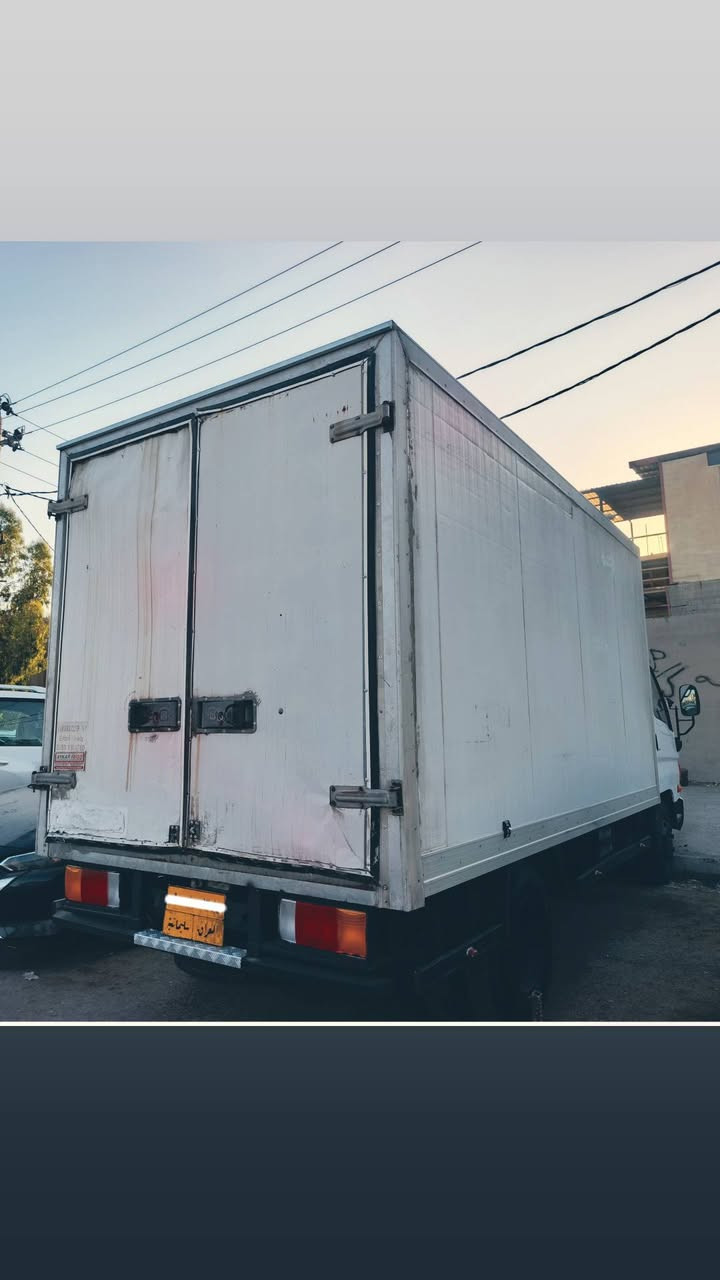 هونداي H72 للبیع
مكينه محرك مفتوح  بلادي 
مواصفات تبرید و چام کهربای
سیارە رەقم سلێمانی
تـخــم تـاير حـداديـه 
سياره نـظـيفه  مكـفولـه 
عـنــوان سیارە اربـیـل
***********
***********
