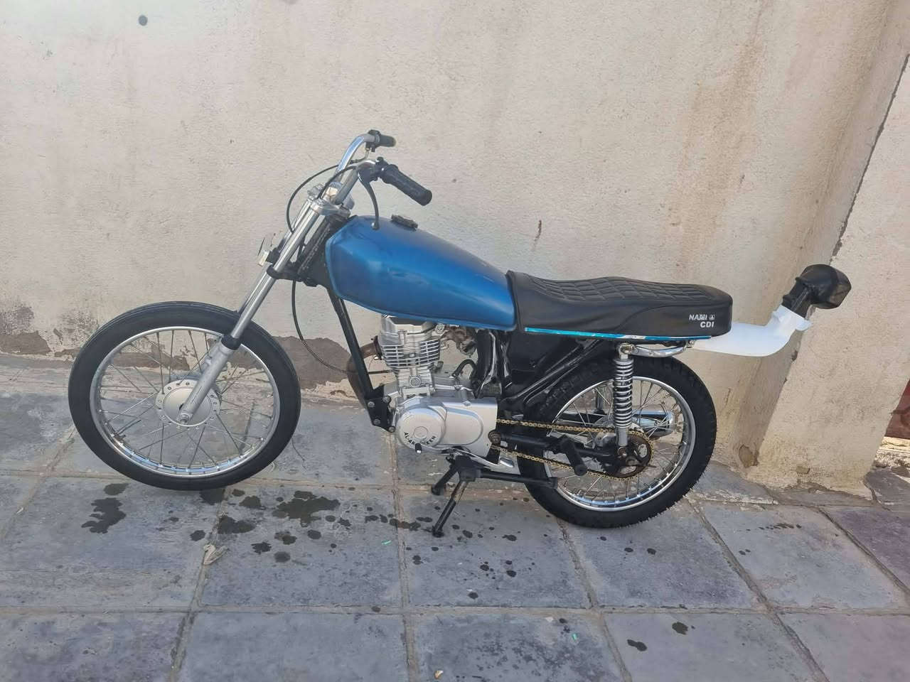 دراجه للبيع تعمير 25 كلك كلك محرك رابيدو مفتوح ولفات غراض كله جديد سعر 500 وبيه مجال مكان ناصريه مركز ***********
