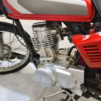 دراجه ايراني نامه شلامجه للبيع بس دبلاتها الكدام تعبانه دراجه حلو مكين...