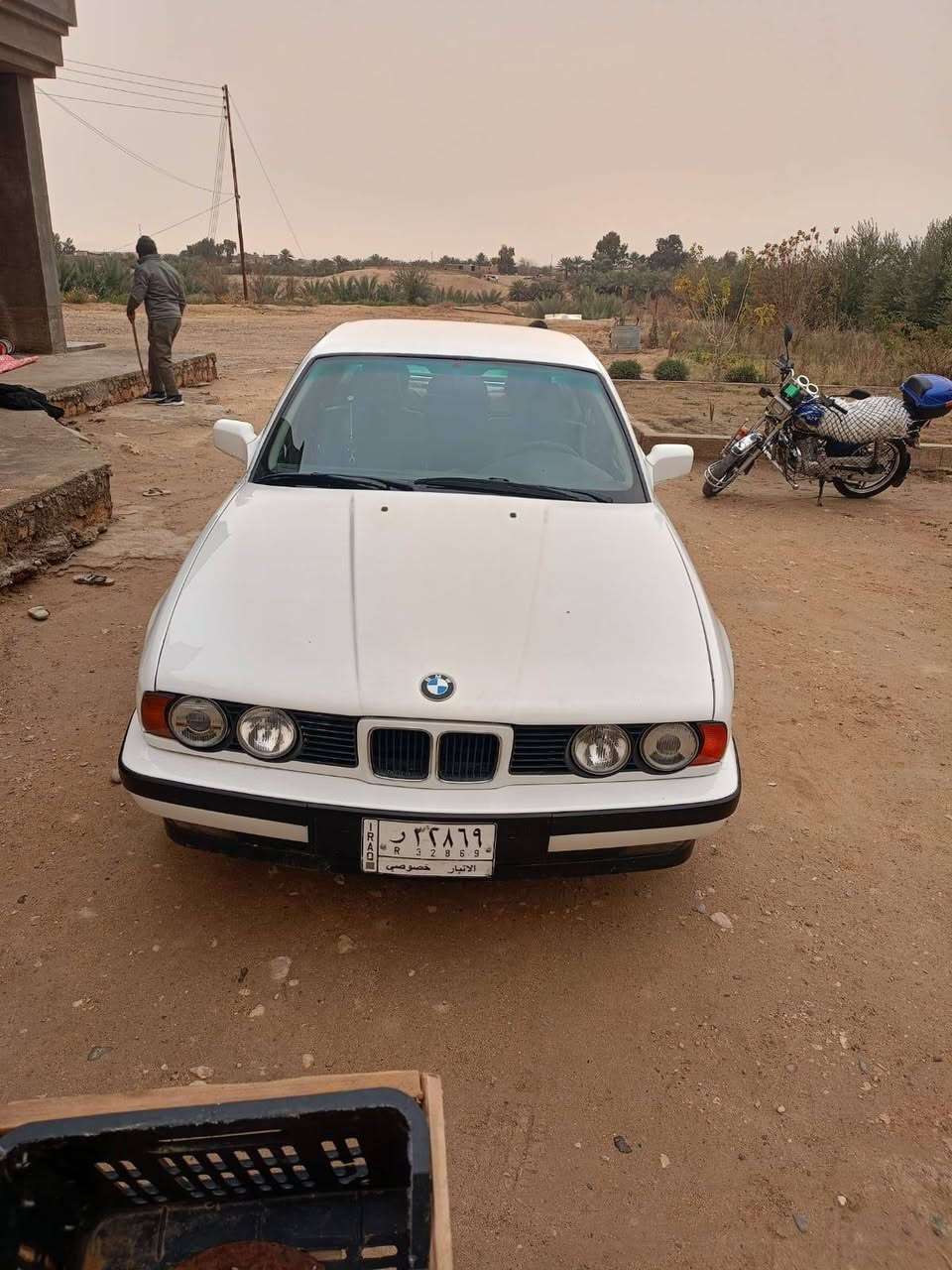 السلام عليكم 
بي ام حجم ٥٢٥ كير عادي
موديل ٩١
 كفاله كير محرك مسكر
تبريد + تدفئه
حداديه 
صدر امامي خلفي

سياره جاهزه_رقم انبار
سنويه نافذه تحويل مباشر

السعر 55$
***********
