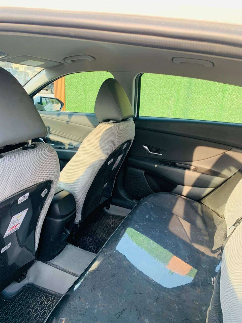 السلام عليكم النترا 24 بأسمي 
دخول جديد ومرقم جديد سنوية هزة السيارة بيها 3 قطع بدون دواخل بدون ايرباك  مااشية 8 الاف زيرو بعدها لغد شاصي تبريد راديترات شركة 

المواصفات

لايتات زنون 3 عدسات
سستم صوت 
فول بصمات
محرك 2000 دوش 🚀
كامرة دوارة
بصمة صندوك
ترحيب عند الاقتراب
دخول ذكي 
بصمة ابواب
تشغيل عن بعد
رادار امامي
رادار خلفي
رادار جانبي
تدفئة كشنات
تدفئة ستيرن
تحديد مسار
قيادة ذاتية
توقف ذاتي 
تنبيه عند مغادرة المسار
كروس سرعة
وضعيات قيادة (نورمال - ايكو - سبورت - سمارت)
صندوق ذكي
وبعد هواي مواصفات بيها

سيارة جاهزة وكاملة بدون نقص

السعر 158 وبيها مجال بسيط مكاني بغداد تقاطع درويش ***********
