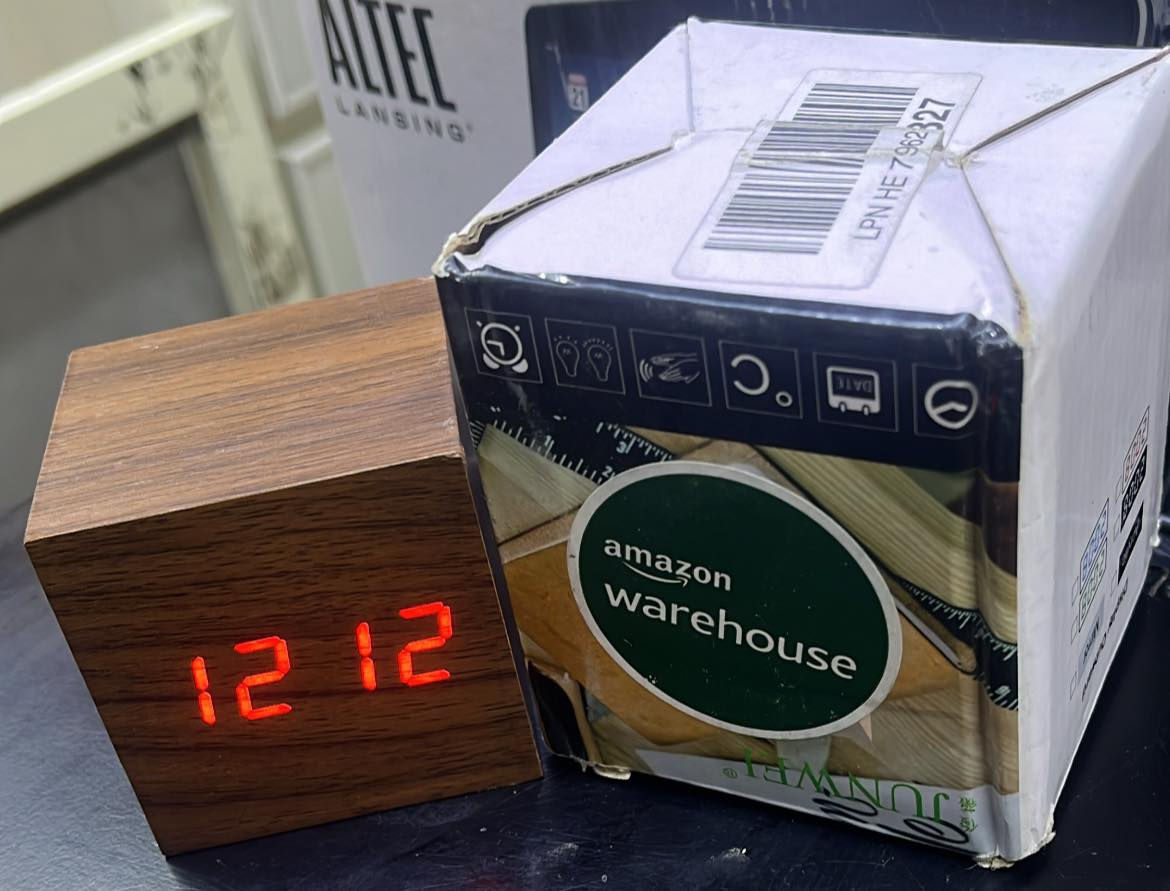 مكعب خشب ، ساعة ، تاريخ ، درجة حرارة
10 الاف


**إذا كنت صاحب هذا الإعلان وتريد حذفه لأي سبب، رجاءا أرسل رسالة إلى الدعم الفني**