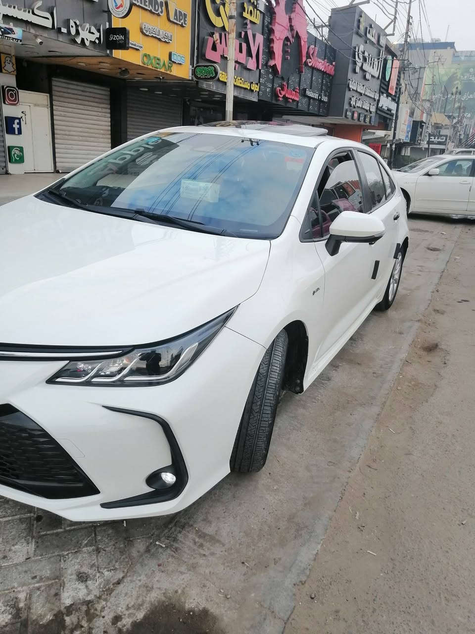 كورلا 2024 للبيع
كورلا 2024 شكل الخليجي 
رقم بغداد سنوية بأسمي
ماشية 55 الف
كفالة عامة من الصبغ 
فقط ( براد اصبعين كلش صغير بالجاملغ الامامي)
والباقي كفالة عامة
فول مواصفات
دركة حياكة
فول تحكم ستيرن
داخل اسود
فتحة
بصمة
رادارات
وهواية مواصفات بعد
صيانة دورية ودهن اصلي امزويل الامريكي
كلشي مكفول
السعر 148 وبيها مجال قليل شرط التحويل ثاني يوم
مكان السيارة بغداد اليرموك 
للاستفسار *********** ابو رافد
