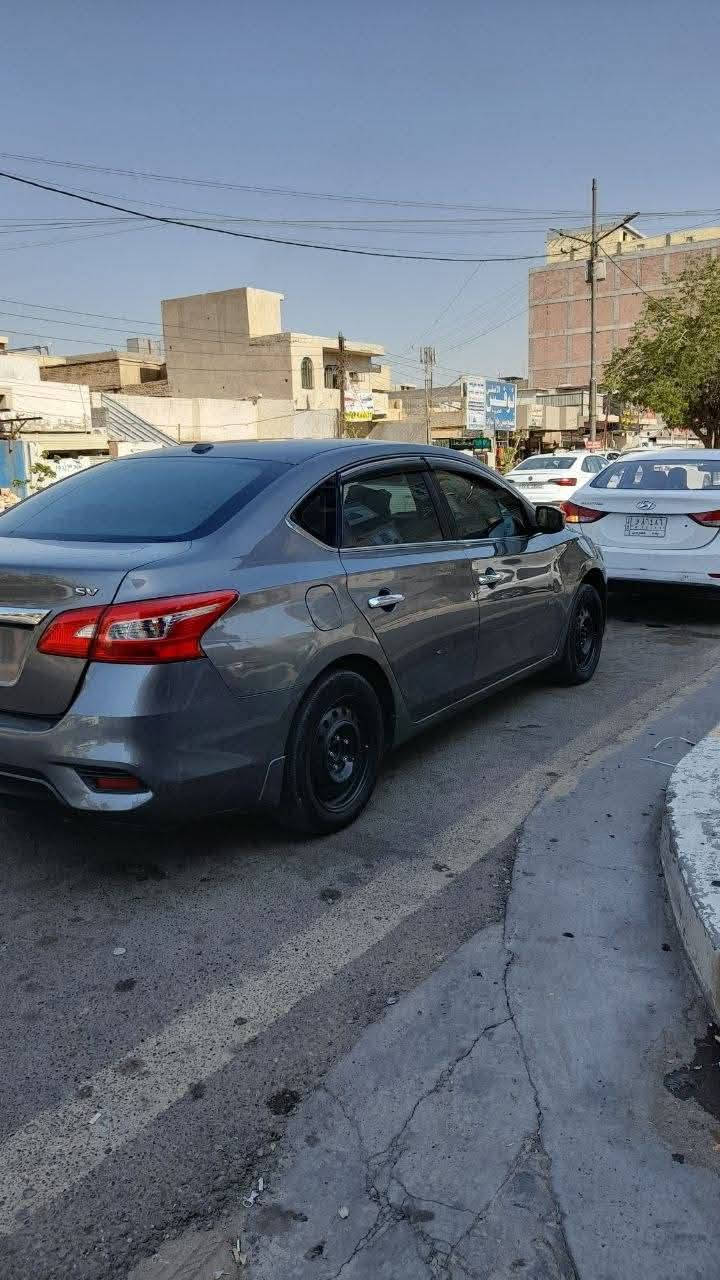 السلام عليكم شباب 
نيسان سنترا وارد أمريكي فئة ال sv 
موديل  2018
كتلوكات الشركه بيها 
رقم بغداد دولي بسمي شخصيا 
السياره
 🔃    كير +محرك +تبريد + تدفئه +كهربائيات +صدر  .. نضيف ✅️✅️
مواصفاتها فول ماعدا الفتحه 
رادار امامي 
اربع بصمات 
كروز مثبت سرعه 
ثلاث انضمة قياده 
تحكمات ستيرن 
تبريد بيانو 
شاشه أندرويد + كامره 
شاشه اعطال 
يدات نيكل 
حادث أمريكا 
جاملغ امامي يمين وبنيد بدون داخل.. وأي استفسار ع الرقم وبي واتساب وتدللون وسونار مابيها 
واني ذاكر كل تفاصيلها 
مكانها بغداد الكرخ 
السعر  92 $$ وبيها مجال بسيط للطيبين  ان شاءالله 
 *********** ☎️  وبي واتساب بغداد, العراق
