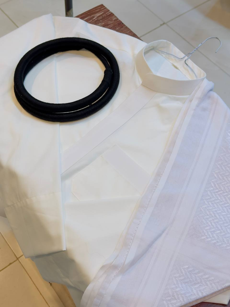 سلام عليكم اهلنه او ناسنه بخور الزبير وصل التفصال النجفي درجة اولى خامه صيفيه بارده وحلوه او عروضنه مستمره وياكم دشداشه وجفيه وعكال ب٣٠الف  العنوان فلكة الهنديه قرب مخبز الحوت مقابيل البيطري ***********
