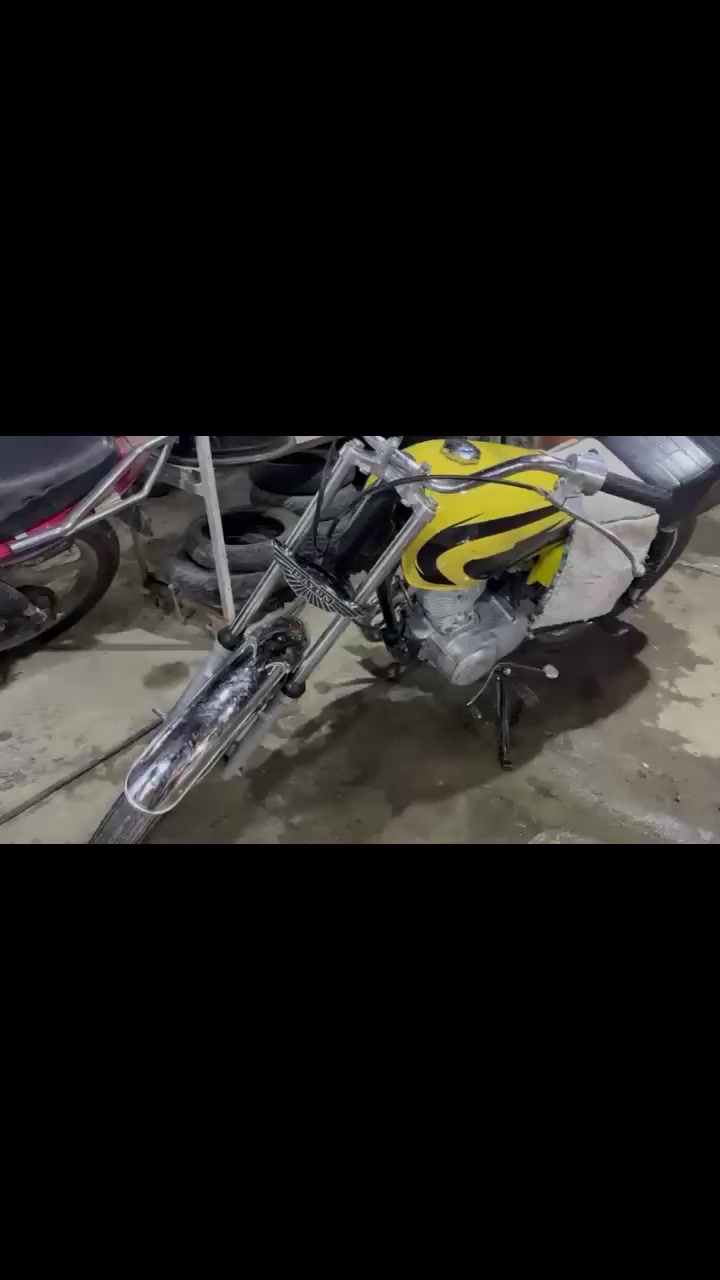 مكان دراجه كربلاء حي لحر
دراجه مثل مابصوره ماعرف بس لعرفه نامه شلامجه دراجه بدون اوراق سعر 325
***********
