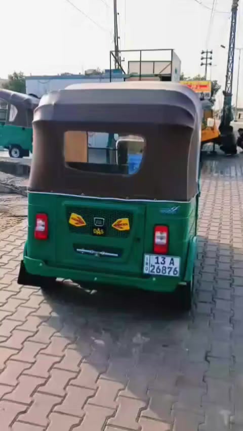 سلام عليكم شباب تكتك للبيع موديل واحد وعشرين رقم وسنويه بسمي بيه براد ثنين مكينه بس زنجيل ب8 و200 اليريته هاذه رقمي مامتواجد خاص***********
