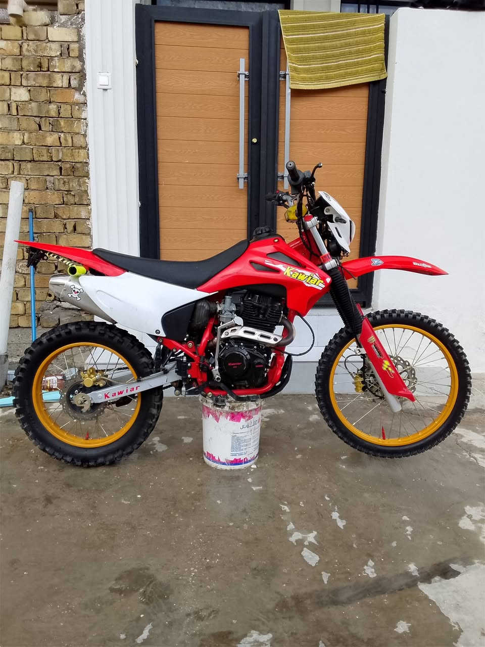 متوفر قفاز 300ccحجم عالي موديل 24كفاله عامه عله وضع الشركه كهربائيات مكينه كير كله مكفول (بك فاير🔥طرب) السعر مليون و150ألف مكاني بغداد الدوره***********
