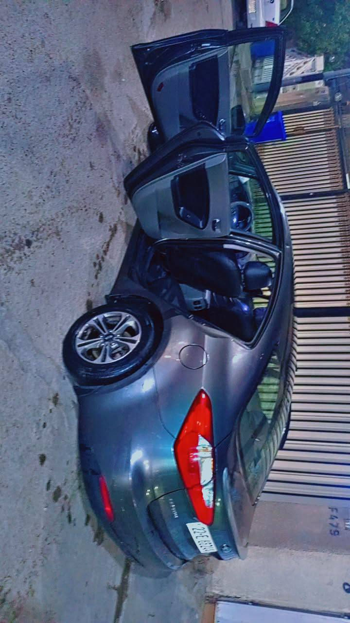 السلام عليكم سيراتو للبيع موديل 13
السعر 95وبيهه مجال ***********
