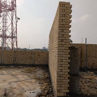 عامل بناء • جاهز للشغل