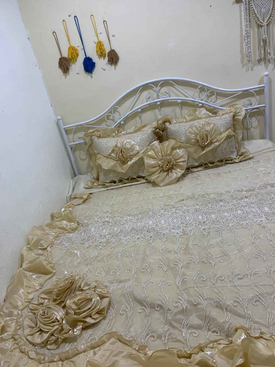 فرشة عرس نوع راقي أستخدام مرتين اخت الجديده مشترينها ب١٥٠. أريدها ب١٠٠ حتى مخادها وياه
خمسه ميل الكندي فرع مجمع سبع سنابل


**إذا كنت صاحب هذا الإعلان وتريد حذفه لأي سبب، رجاءا أرسل رسالة إلى الدعم الفني**